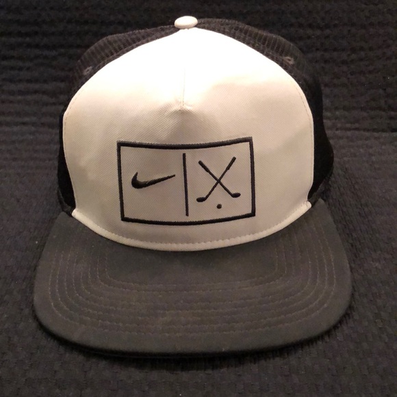 Nike Golf Adjustable Hat